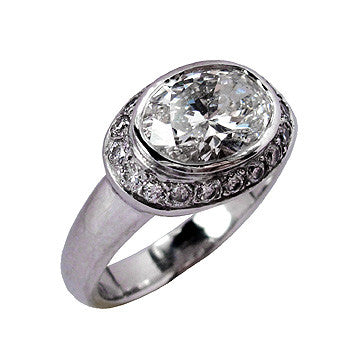 Holly Ring
